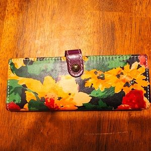 Patricia Nash credit card wallet